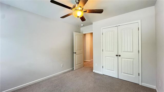 285 Vista Lane, Woodstock, GA 30189