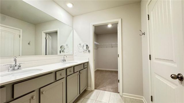 285 Vista Lane, Woodstock, GA 30189
