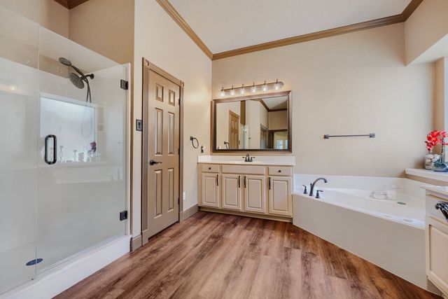 940 Melissa Drive, Waxahachie, TX 75167
