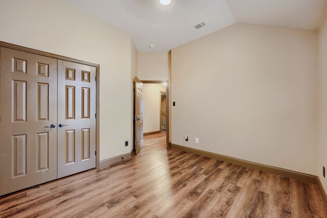940 Melissa Drive, Waxahachie, TX 75167