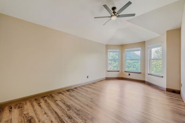 940 Melissa Drive, Waxahachie, TX 75167