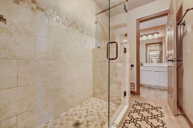 940 Melissa Drive, Waxahachie, TX 75167