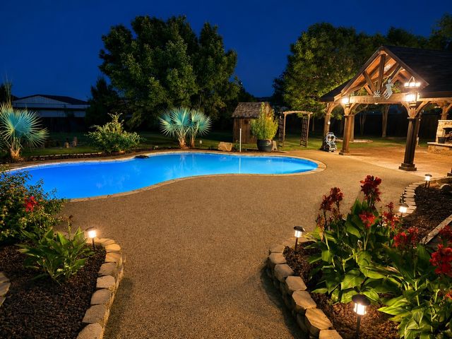 940 Melissa Drive, Waxahachie, TX 75167