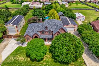 940 Melissa Drive, Waxahachie, TX 75167