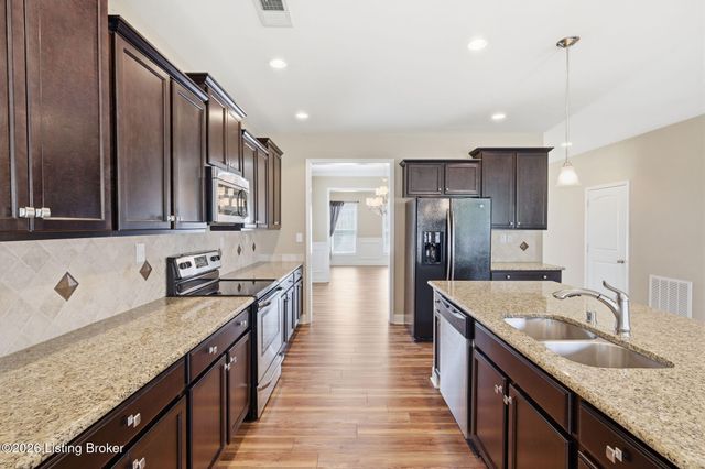 11513 English Garden Way, Louisville, KY 40229