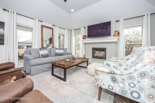 2518 Havard Road, Ocean Springs, MS 39564