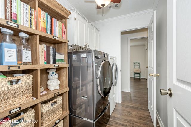 2518 Havard Road, Ocean Springs, MS 39564