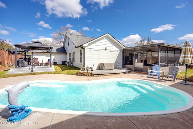 2518 Havard Road, Ocean Springs, MS 39564