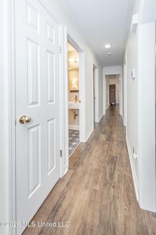 2518 Havard Road, Ocean Springs, MS 39564