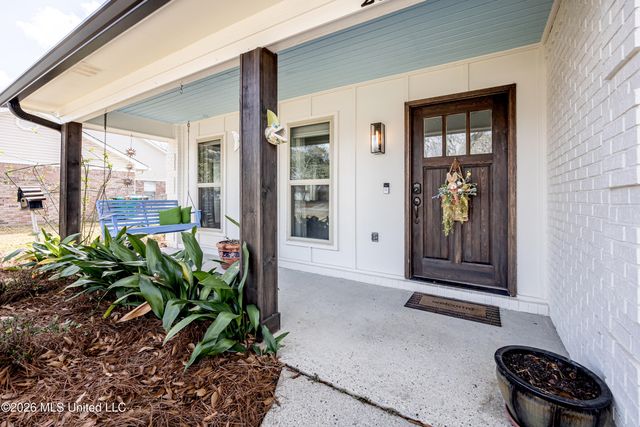 2518 Havard Road, Ocean Springs, MS 39564