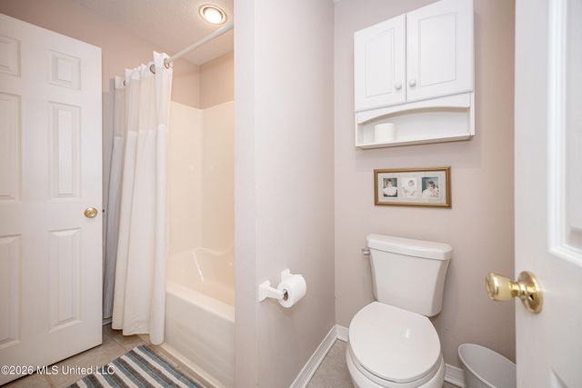 2518 Havard Road, Ocean Springs, MS 39564