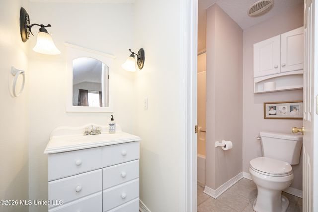 2518 Havard Road, Ocean Springs, MS 39564