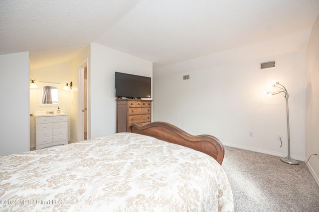 2518 Havard Road, Ocean Springs, MS 39564