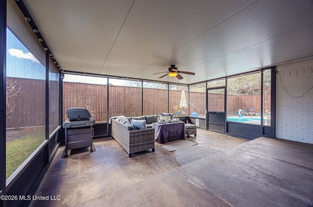 2518 Havard Road, Ocean Springs, MS 39564