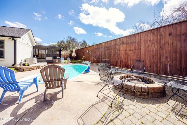 2518 Havard Road, Ocean Springs, MS 39564