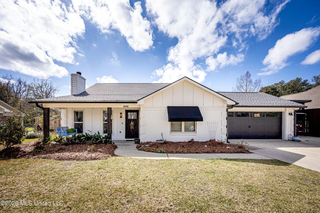 2518 Havard Road, Ocean Springs, MS 39564