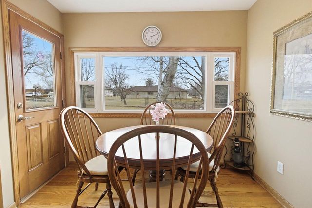 309 Roberts DRIVE, Mukwonago, WI 53149