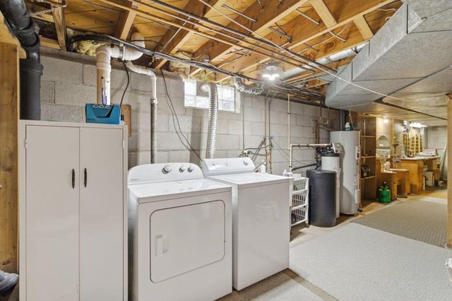 309 Roberts DRIVE, Mukwonago, WI 53149