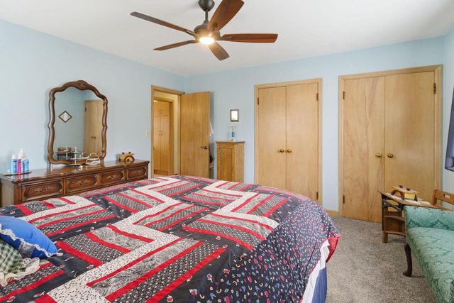 309 Roberts DRIVE, Mukwonago, WI 53149