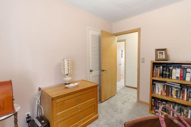 309 Roberts DRIVE, Mukwonago, WI 53149