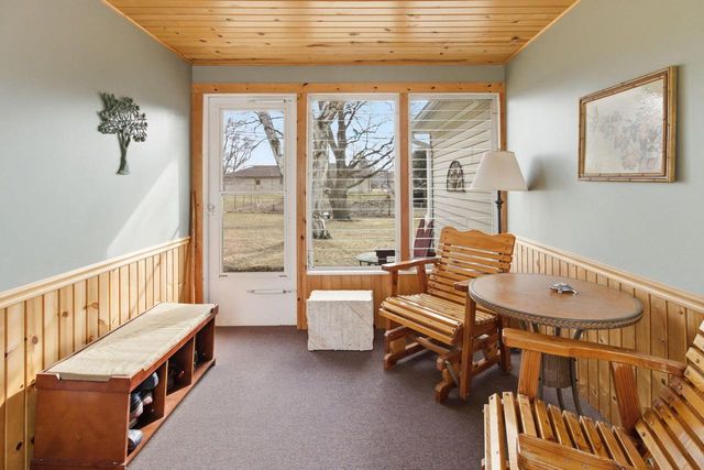 309 Roberts DRIVE, Mukwonago, WI 53149