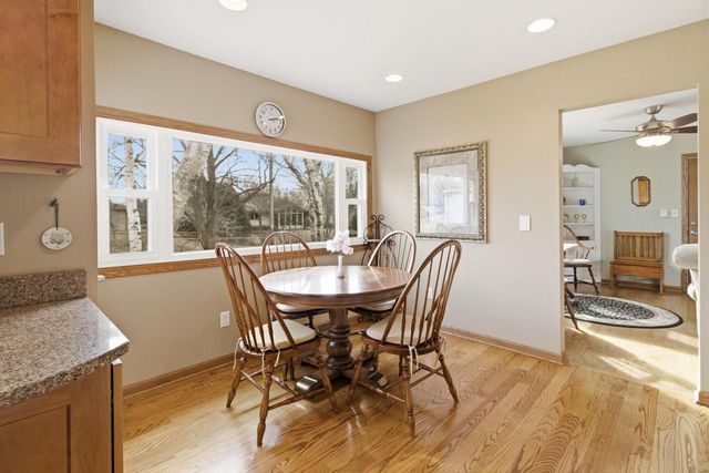 309 Roberts DRIVE, Mukwonago, WI 53149