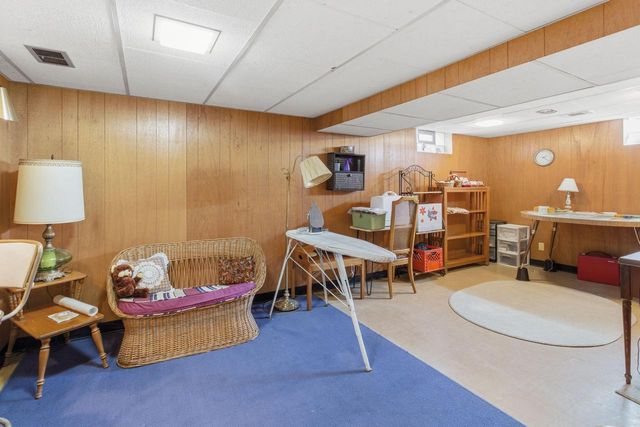 309 Roberts DRIVE, Mukwonago, WI 53149