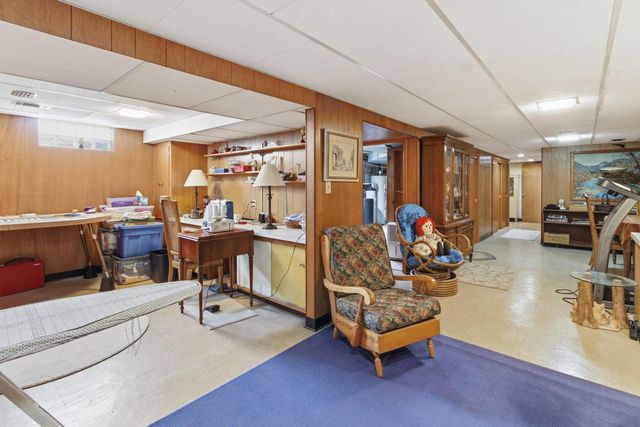 309 Roberts DRIVE, Mukwonago, WI 53149