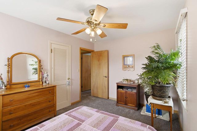 309 Roberts DRIVE, Mukwonago, WI 53149