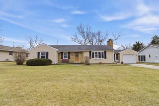 309 Roberts DRIVE, Mukwonago, WI 53149