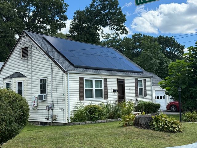 59 Birchcroft Rd, Boston, MA 02136