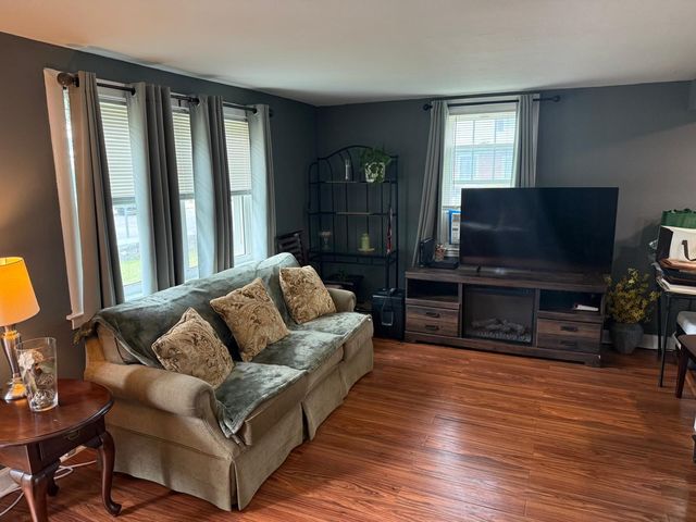 59 Birchcroft Rd, Boston, MA 02136
