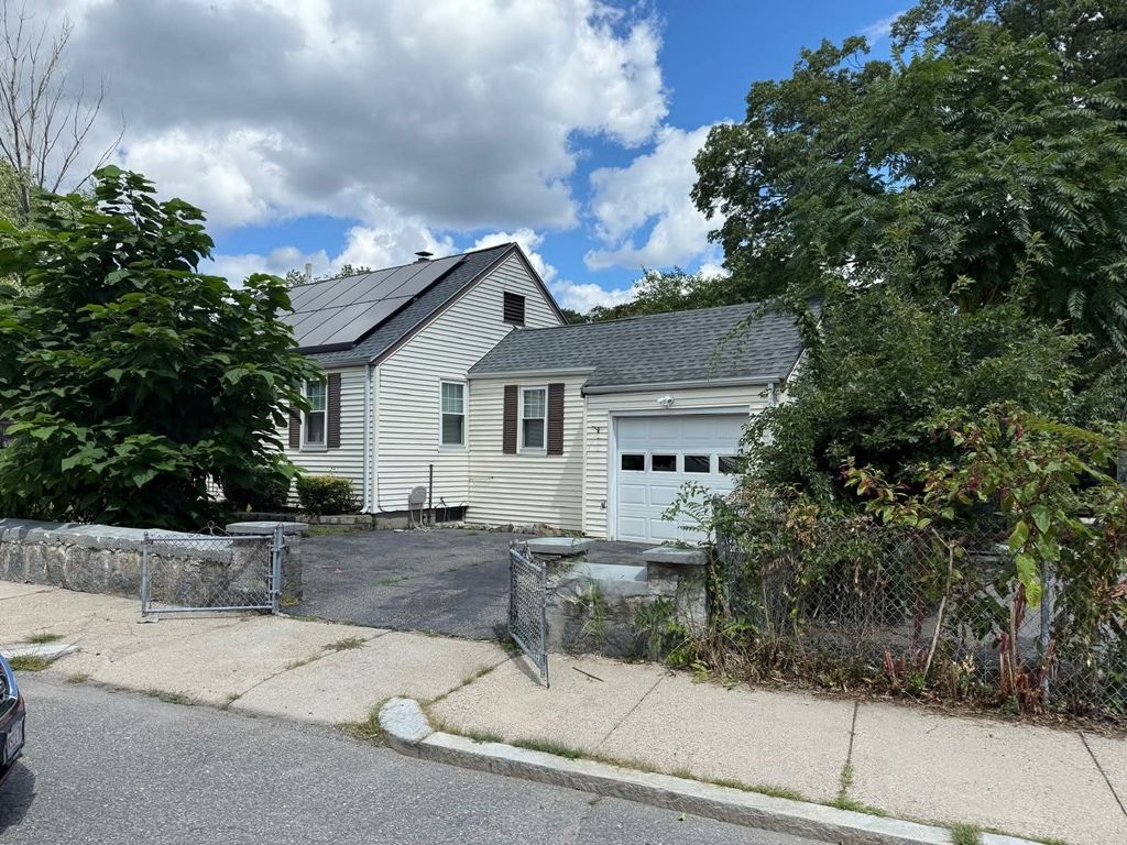 59 Birchcroft Rd, Boston, MA 02136