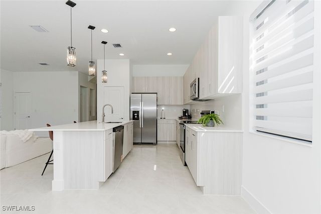 5868 Agostino WAY, Ave Maria, FL 34142