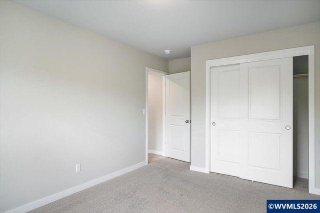 7421 SE Berg Dr, Corvallis, OR 97330