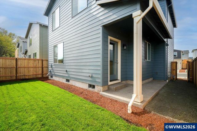 7421 SE Berg Dr, Corvallis, OR 97330