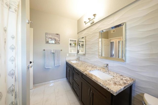 16666 Granite Drive, Ramona, CA 92065