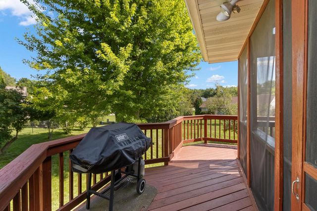 1331 Pinnacle Circle, Sun Prairie, WI 53590