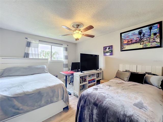 918 LAKE DESTINY ROAD F, Altamonte Springs, FL 32714
