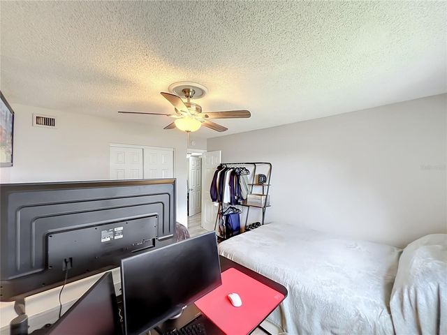 918 LAKE DESTINY ROAD F, Altamonte Springs, FL 32714