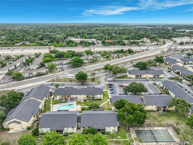 918 LAKE DESTINY ROAD F, Altamonte Springs, FL 32714