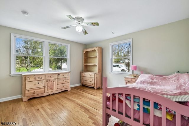 248 Appletree Ln, Mountainside Boro, NJ 07092