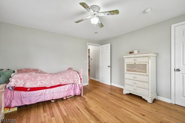 248 Appletree Ln, Mountainside Boro, NJ 07092