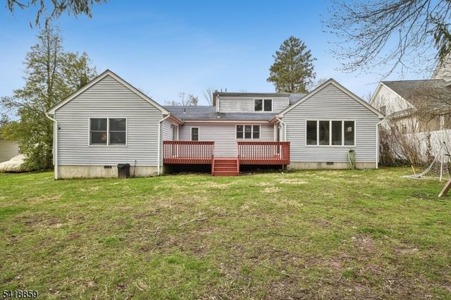 248 Appletree Ln, Mountainside Boro, NJ 07092