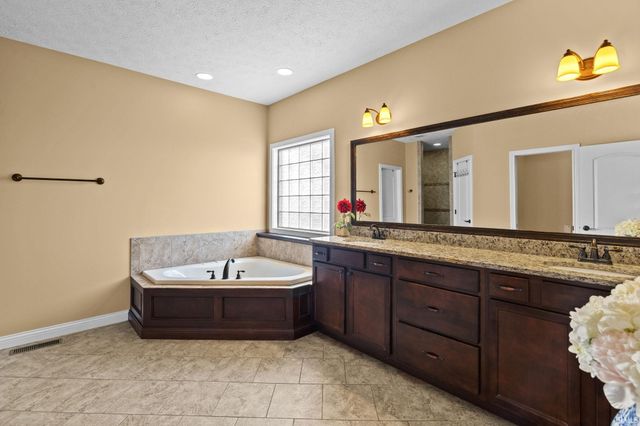 5148 Flowermound Drive, West Lafayette, IN 47906