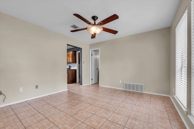 4218 Green Oak Drive, Waco, TX 76710
