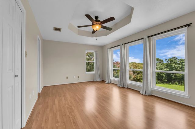 4218 Green Oak Drive, Waco, TX 76710
