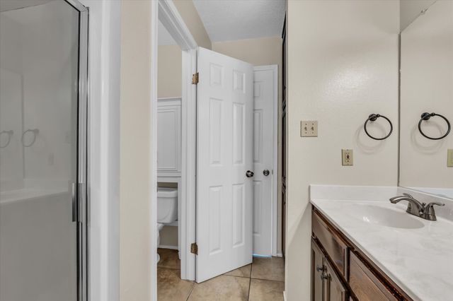 4218 Green Oak Drive, Waco, TX 76710