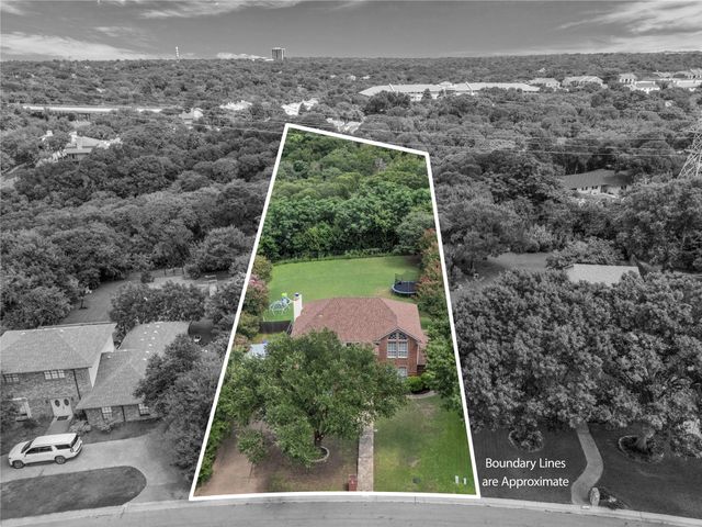 4218 Green Oak Drive, Waco, TX 76710