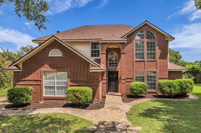4218 Green Oak Drive, Waco, TX 76710